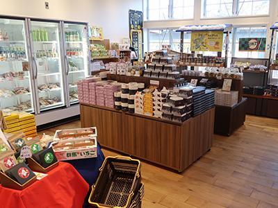 八ッ場 湖の駅 丸岩